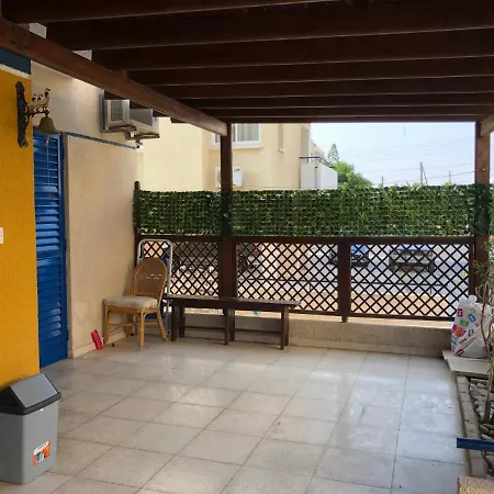 Cozy 1-bedroom Apt Near To The Sea And Center Apartment *